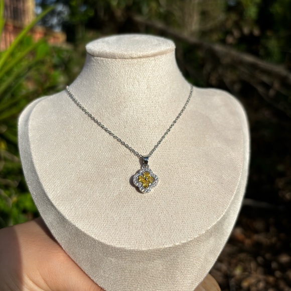 18K White Gold Plated Clover Yellow Canary Cubic Zirconia Necklace - Picture 3 of 4
